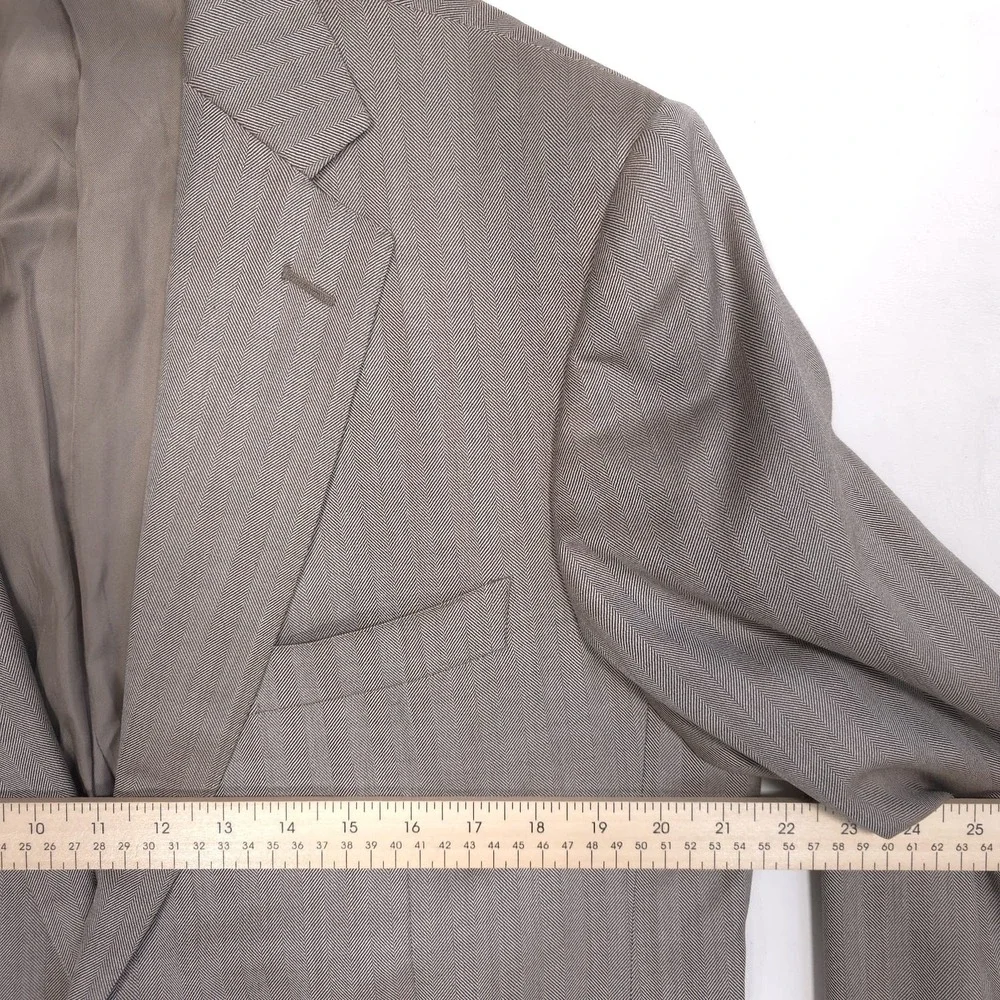 ERMENEGILDO ZEGNA Trofeo Silk Herringbone Blazer Beige Men 42L SWITZERLAND‎